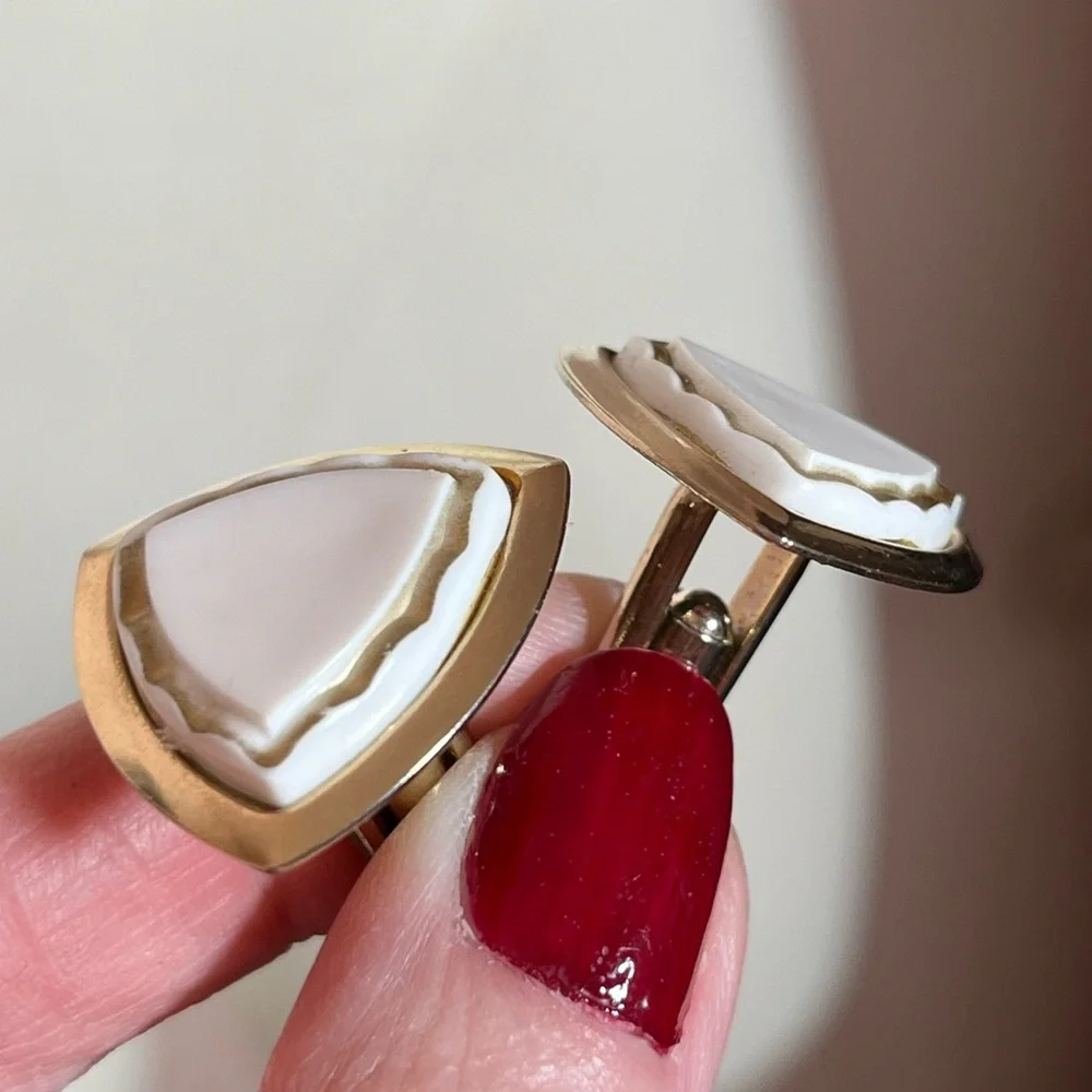 Vintage 1960 70 MCM Art deco gold white Lucite Oversized Cufflinks
